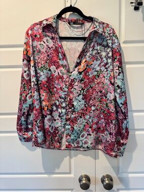 Zara Bold Bloom Floral Blouse Collared Long Sleeve Satin Womens Size Large